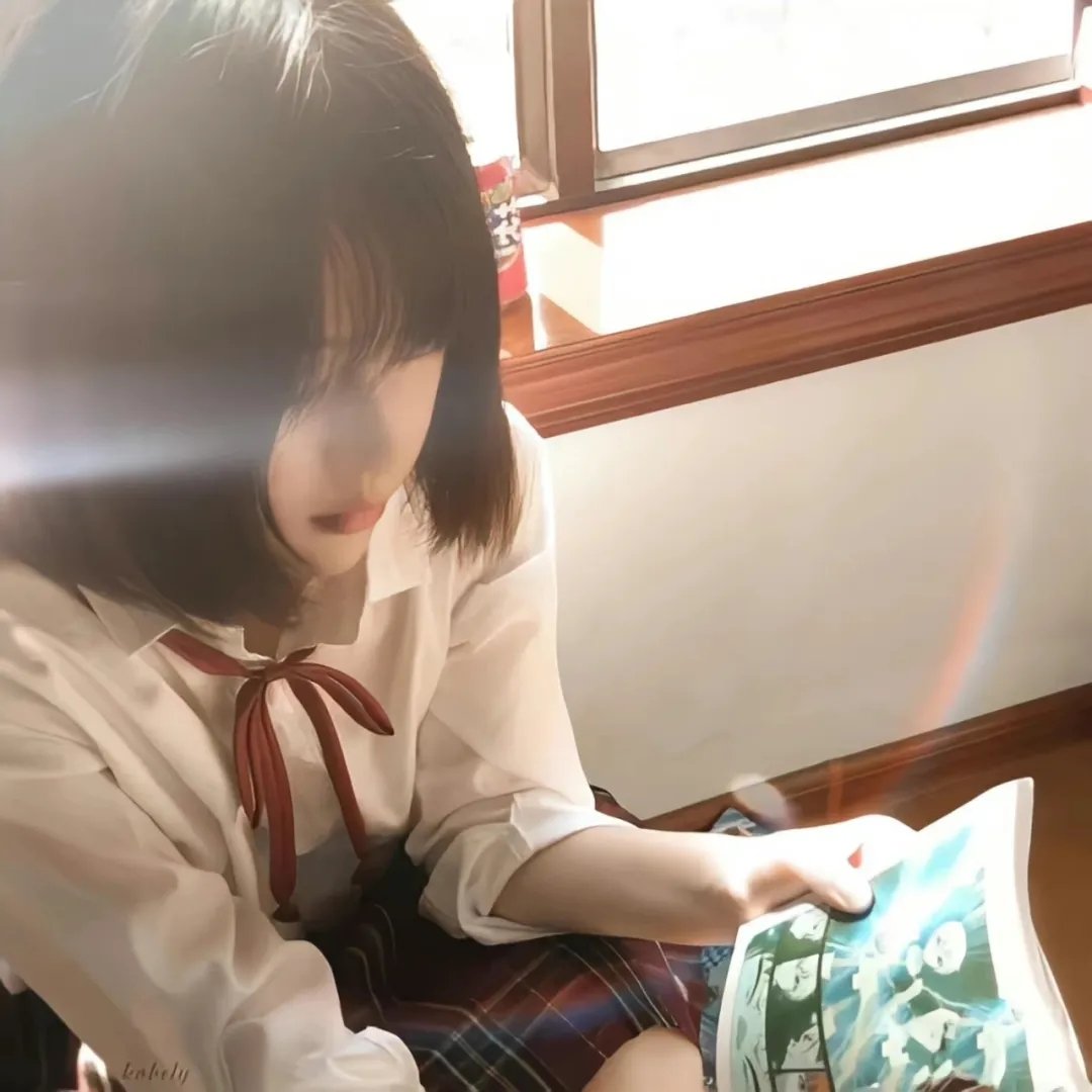 关于一个女孩 封面