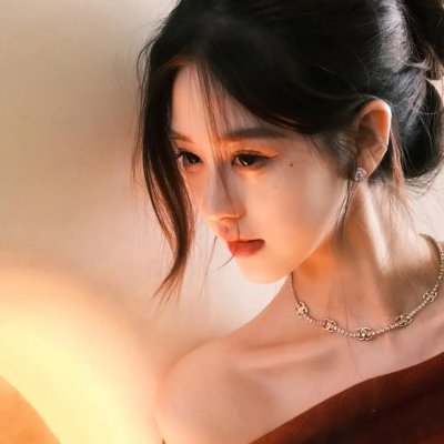 地老天荒 封面